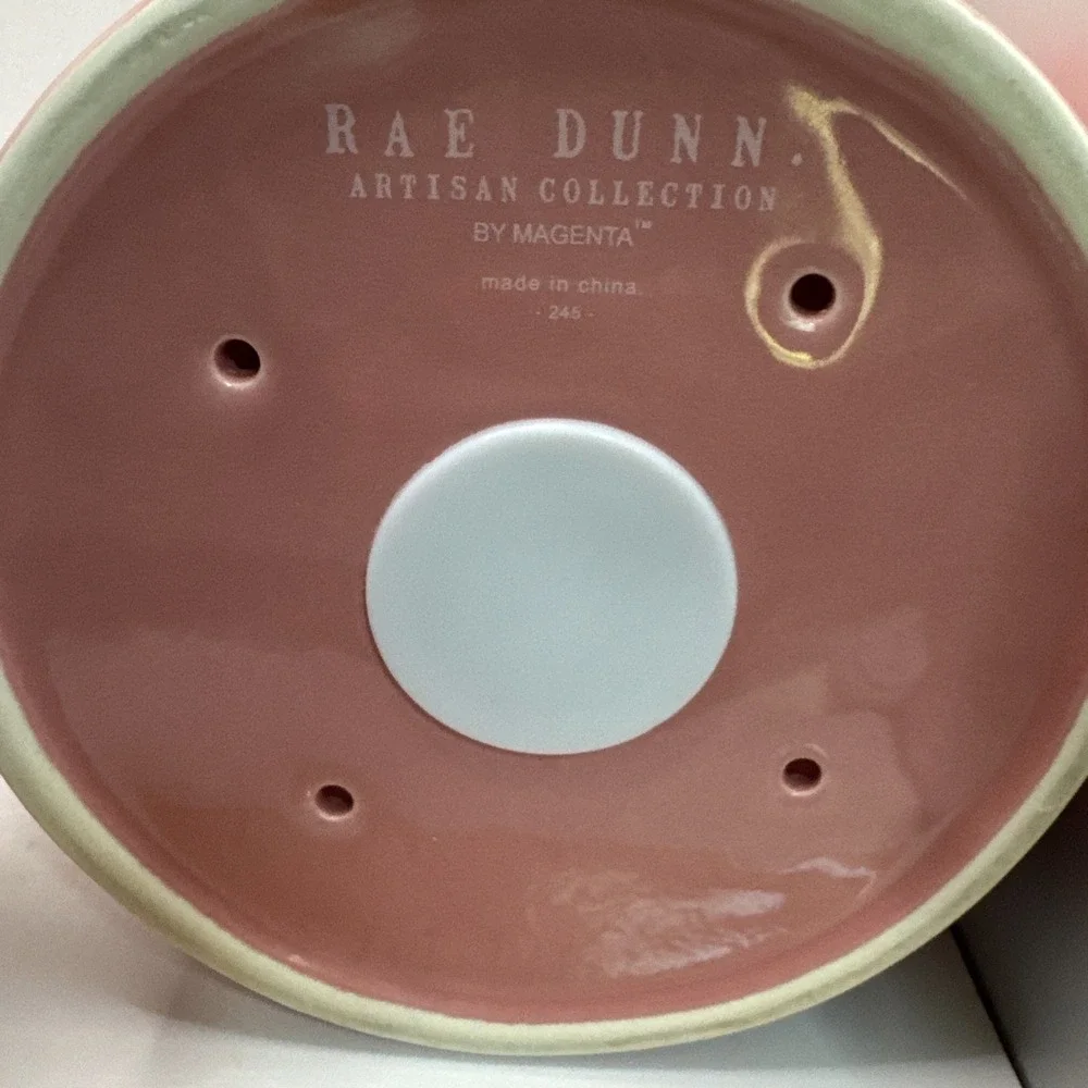 Rae Dunn 